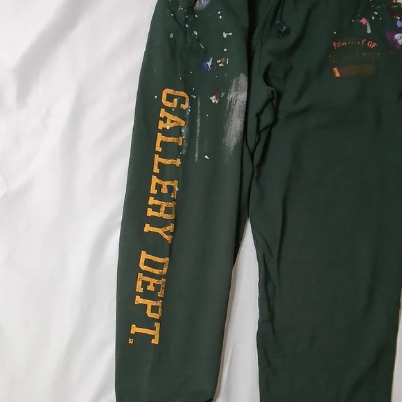 Gallery Dept Dark Green Sweatpants with Artistic Accents - Picture 2 of 5